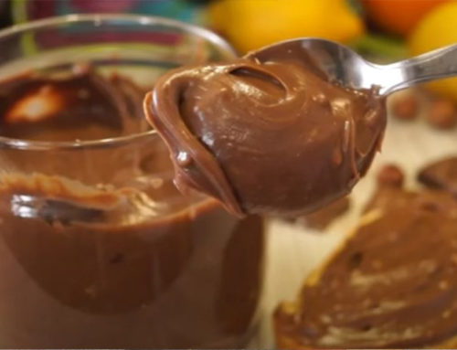 Vyskúšajte tento jednoduchý recept na chutný čokoládový krém pripomínajúci „nutellu“!